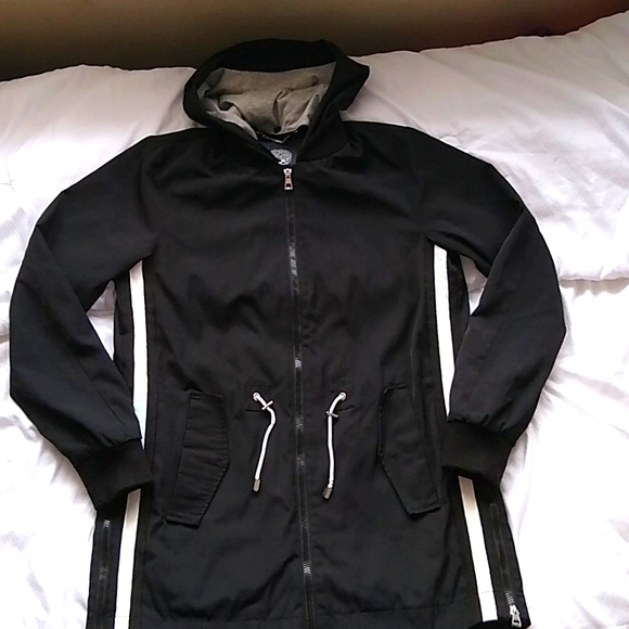 vince rain jacket